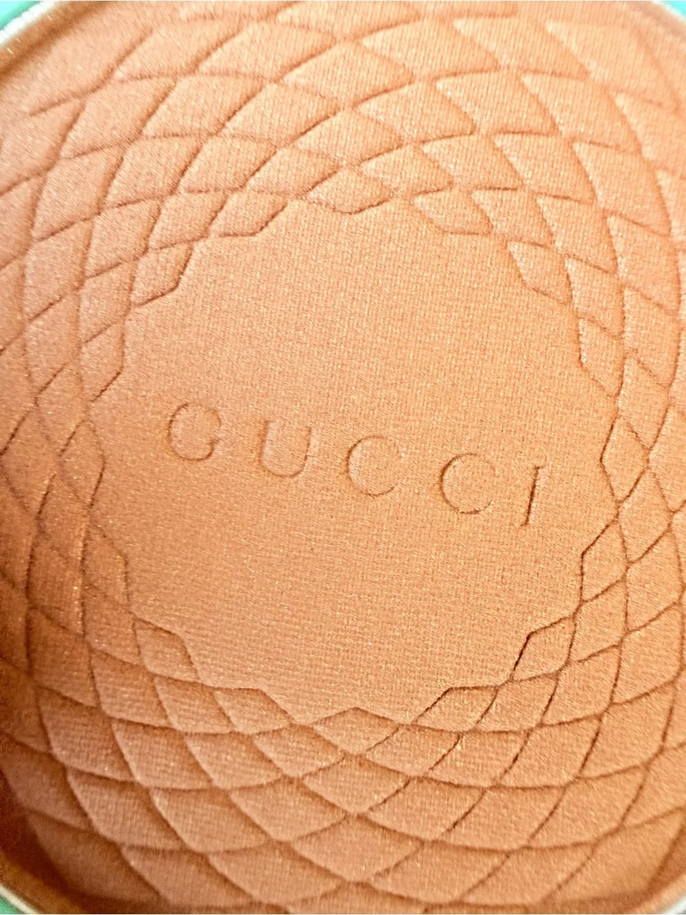 Gucci Powder Bronzer Brand new in Box Shade 4 Bronzing powder with brush